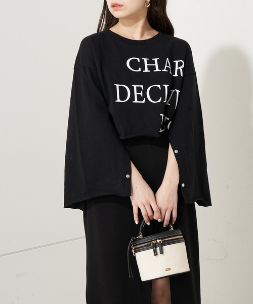 Chico(チコ)の「【2023SS】クロップドビックロゴトップス(Tシャツ/カットソー・レディース・アイボリー/ブラック/ホワイト系その他2・FREE)」の10枚目の写真