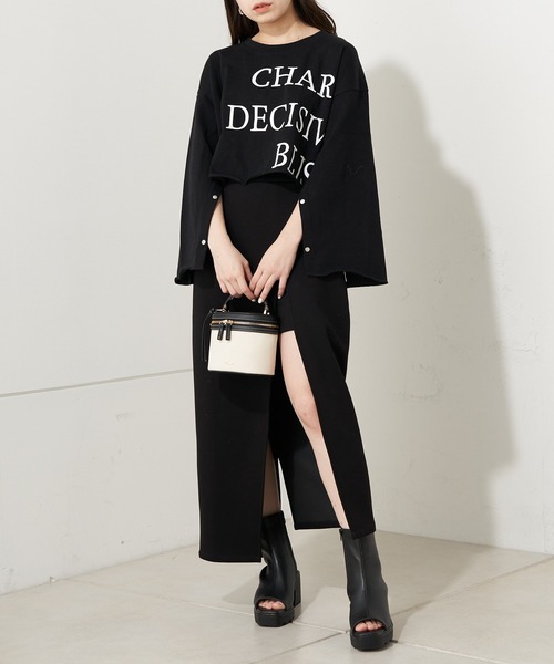 Chico(チコ)の「【2023SS】クロップドビックロゴトップス(Tシャツ/カットソー・レディース・アイボリー/ブラック/ホワイト系その他2・FREE)」の13枚目の写真