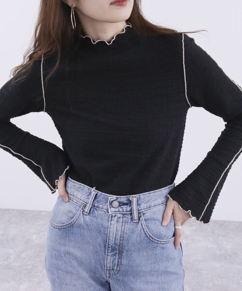 fredy emue（フレディエミュ）の「カットJQメローハイネックカットソー（Tシャツ/カットソー・レディース・ブラック/オフホワイト/サックスブルー・38）」の16枚目の写真