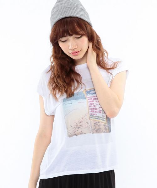 Another Edition（アナザーエディション）の「プリントノースリーブTシャツ/AEBC　R/LﾌﾟﾘﾝﾄNSL　T◆（Tシャツ/カットソー・レディース・ホワイト/ライトブルー・ﾌﾘ-）」の4枚目の写真