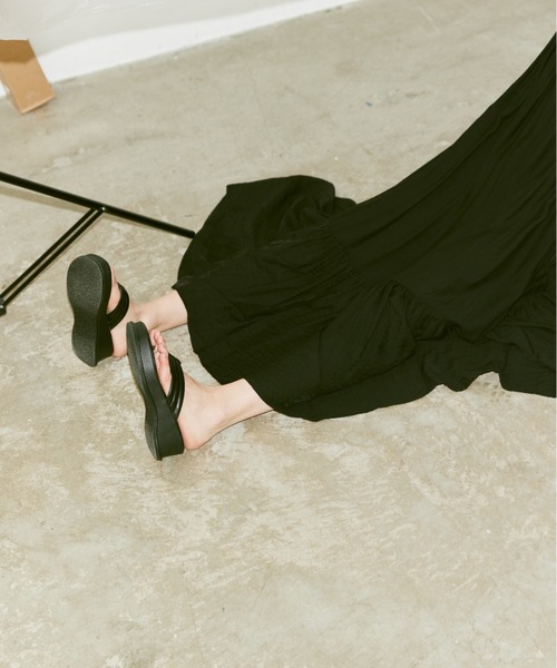 Happy John（ハッピージョン）の「tiered cami dress/ティアードキャミワンピース（ワンピース・レディース・イエロー/ブラック/ブルー・FREE）」の10枚目の写真