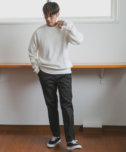URBAN RESEARCH DOORS(アーバンリサーチドアーズ)の「ドライタッチワッフルニット(ニット/セーター・メンズ・チャコールグレー/オフホワイト/グリーン・MEDIUM/LARGE)」の8枚目の写真