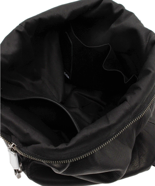 POMTATA（ポンタタ）の「POMTATA　『PY』 リュックサック/メッセーンジャーバッグ（バックパック/リュック・レディース・ブラウン/ブラック・FREE）」の18枚目の写真