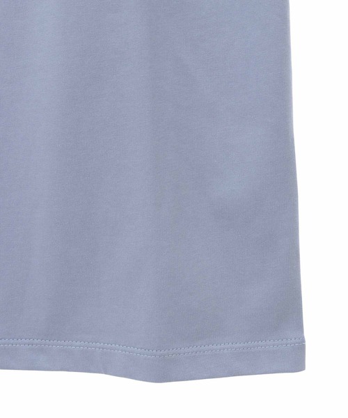 31 Sons de mode(トランテアン ソン ドゥ モード)の「フリルスリーブフラワープリントTシャツ(Tシャツ/カットソー・レディース・ブラック/オフホワイト/サックスブルー・36)」の9枚目の写真