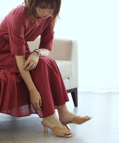 La TOTALITE（ラトータリテ）の「【FABIO RUSCONI /ファビオルスコーニ】スウェードミュール（サンダル・レディース・グリーン/ベージュ・38/36/37）」の8枚目の写真