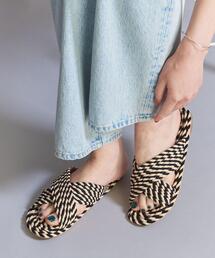 BEAUTY&YOUTH UNITED ARROWS | ＜salt+umber＞SARAYA クロス サンダル(サンダル)