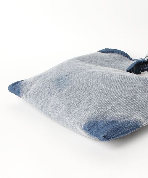 HELOYSE（エロイーズ）の「SHOULDER ON LOVE FADE DENIM MINI（トートバッグ・レディース・ブルー・ONE SIZE）」の9枚目の写真
