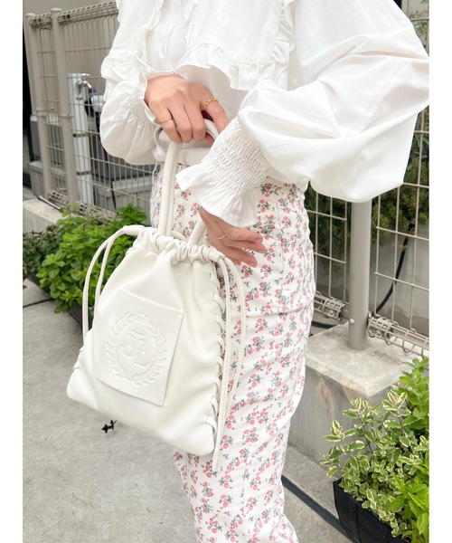 JUMELLE（ジュメロ）の「【累計販売1500個突破】JM emblem draw bag（ショルダーバッグ・レディース・ブラック/アイボリー・FREE）」の15枚目の写真