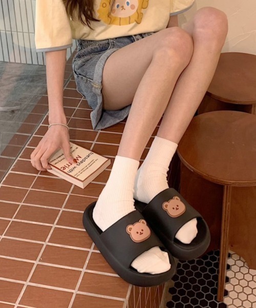 LAC-VERT（ラック・ヴェール）の「ベアシャワーサンダル/スリッパ（サンダル・レディース・ブラック/アイボリー・L/M）」の7枚目の写真