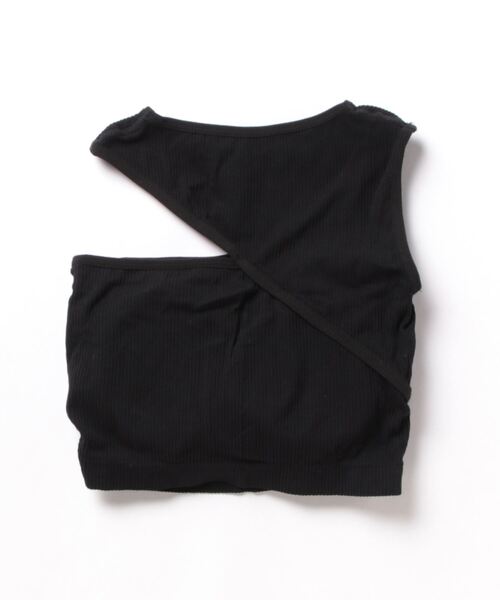 styiro(スタイロ)の「カップ付き変形ブラキャミソール(キャミソール・レディース・ブラック/ホワイト/ベージュ/グレー/カーキ・FREE)」の6枚目の写真