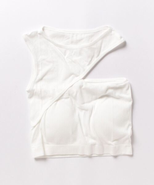 styiro(スタイロ)の「カップ付き変形ブラキャミソール(キャミソール・レディース・ブラック/ホワイト/ベージュ/グレー/カーキ・FREE)」の8枚目の写真