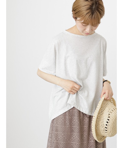 Samansa Mos2 blue（サマンサモスモスブルー）の「リネン混裾ラウンドTシャツ（Tシャツ/カットソー・レディース・オフホワイト/ピンク/グレー/ブラック/カーキ・F）」の10枚目の写真