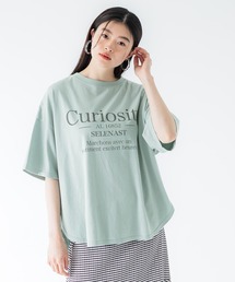 テールカットロゴTシャツ