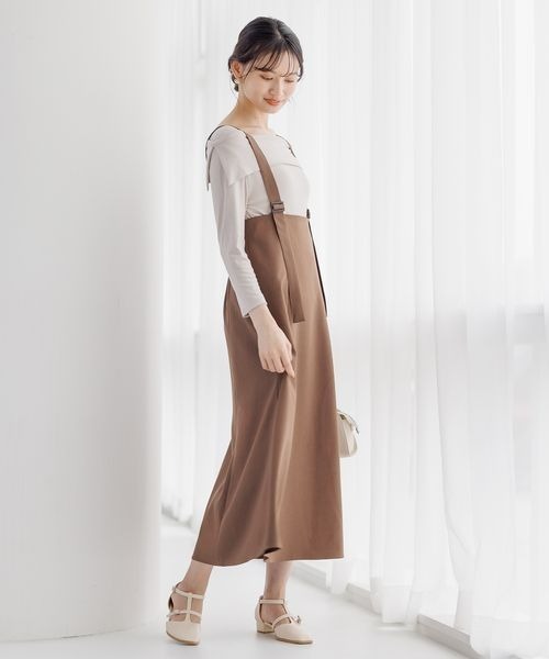 mysty woman（ミスティウーマン）の「オフショルデザインプルオーバー 972019（Tシャツ/カットソー・レディース・ブラック/グレイッシュベージュ/モカ・FREE）」の11枚目の写真