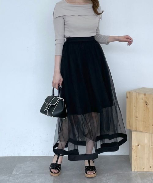 mysty woman（ミスティウーマン）の「オフショルデザインプルオーバー 972019（Tシャツ/カットソー・レディース・ブラック/グレイッシュベージュ/モカ・FREE）」の18枚目の写真