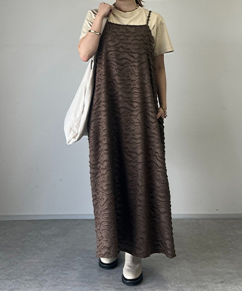 un dix cors（アンディコール）の「フリンジジャガードキャミワンピース（ワンピース・レディース・ブラック/ブラウン・FREE）」の4枚目の写真