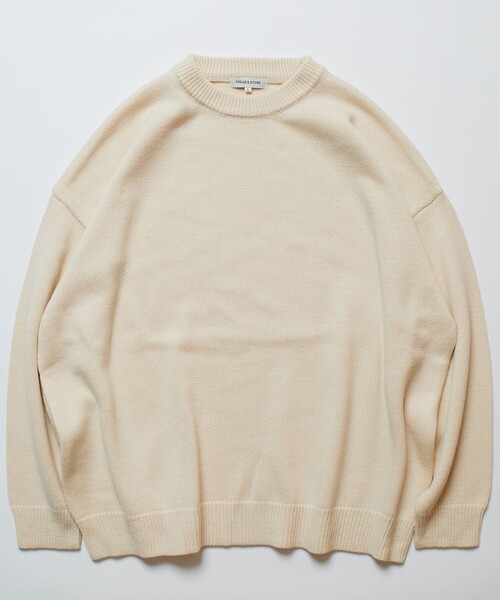 FREAK'S STORE（フリークスストア）の「限定展開 ビッグシルエット イージーケア ウォッシャブル クルーネックニット（ニット/セーター・メンズ・ネイビー/グレー/オフホワイト/イエロー/グリーン/ベージュ/ブラック・SMALL/MEDIUM/LARGE）」の19枚目の写真