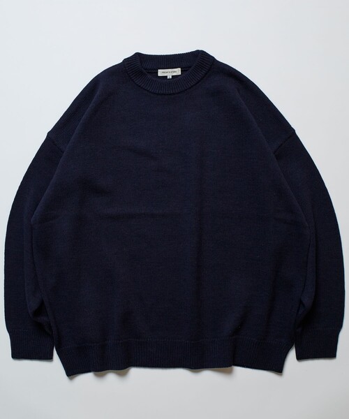 FREAK'S STORE（フリークスストア）の「限定展開 ビッグシルエット イージーケア ウォッシャブル クルーネックニット（ニット/セーター・メンズ・ネイビー/グレー/オフホワイト/イエロー/グリーン/ベージュ/ブラック・SMALL/MEDIUM/LARGE）」の21枚目の写真