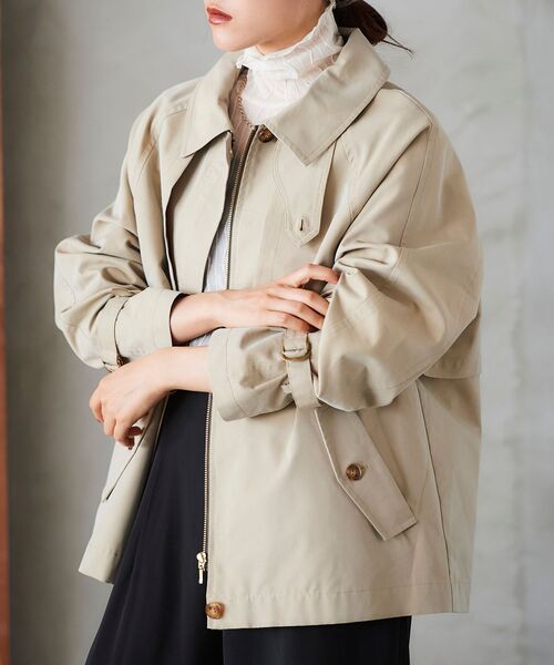 le.coeur blanc（ルクールブラン）の「ツイルショートトレンチ（トレンチコート・レディース・ベージュ/カーキオリーブ・38）」の14枚目の写真