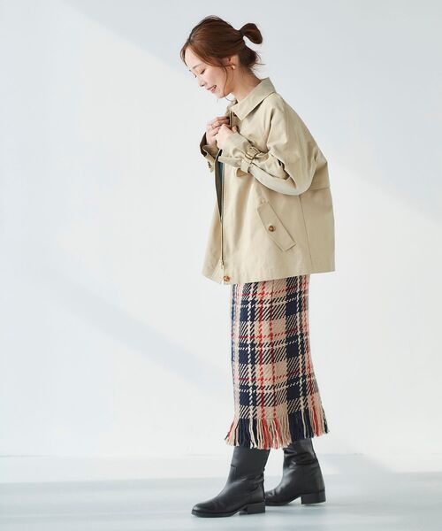 le.coeur blanc（ルクールブラン）の「ツイルショートトレンチ（トレンチコート・レディース・ベージュ/カーキオリーブ・38）」の21枚目の写真