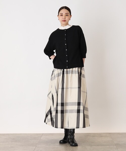 THE SHOP TK （ザ ショップ ティーケー ）の「◆【毛玉になりにくい/洗濯機洗い可】ハーフスリーブカーデ_前後2WAY可（カーディガン/ボレロ・レディース・ブラック/アイボリー/ブルー・13/12）」の4枚目の写真