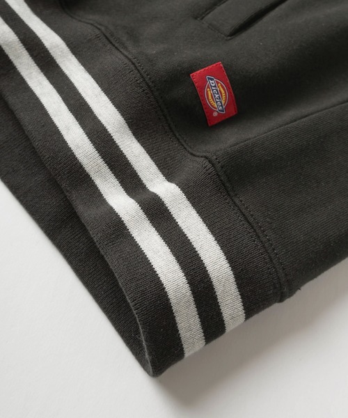 Dickies(ディッキーズ)の「【Dickies/ディッキーズ】ワンポイントロゴ&ブランドネームロゴ刺繍 サイドライン トラックジャケット ジャージタイプスウェット/オーバーサイズ(ジャージ・メンズ・グレー/ブラック/ヘザーグレー/スミクロ/ライトグレー/アッシュグレー・XL/L/M)」の22枚目の写真