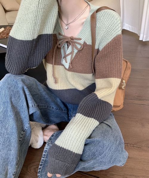 meJane(ミージェーン)の「レースアップランダムボーダーニットプルオーバー(ニット/セーター・レディース・マルチ・FREE)」の4枚目の写真