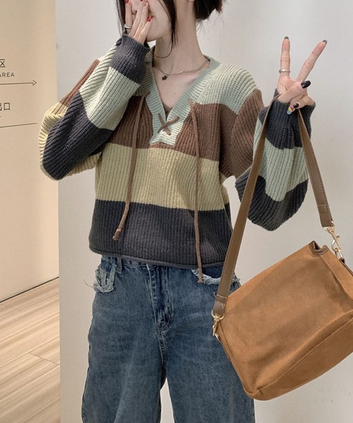 meJane(ミージェーン)の「レースアップランダムボーダーニットプルオーバー(ニット/セーター・レディース・マルチ・FREE)」の2枚目の写真