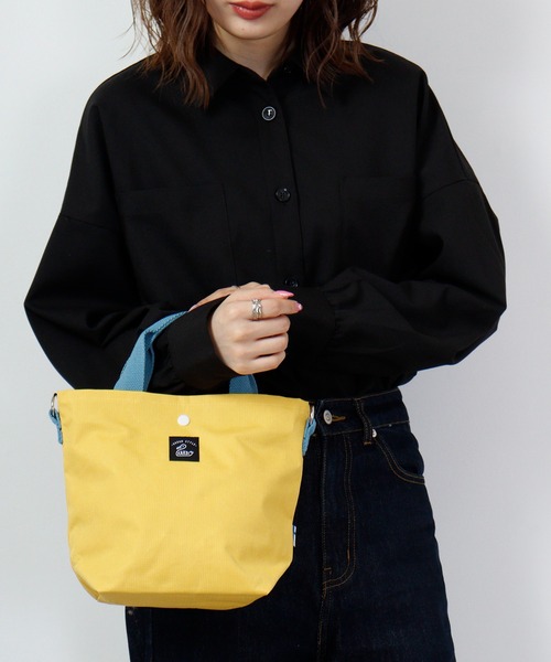 KAKSI(カクシ)の「KAKSI KASANELU ミニトートBAG(トートバッグ・メンズ・カーキ/ブラック/イエロー系その他/グレー系その他/ブルー系その他・FREE)」の5枚目の写真
