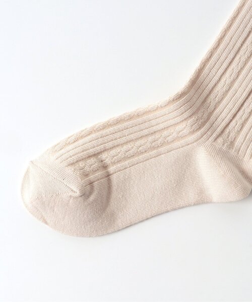 apres les cours(アプレレクール)の「スカラップフリルハイソックス(ソックス/靴下・キッズ・ワインレッド/ブラウン/ブラック/アイボリー・18/12/15 /21)」の10枚目の写真