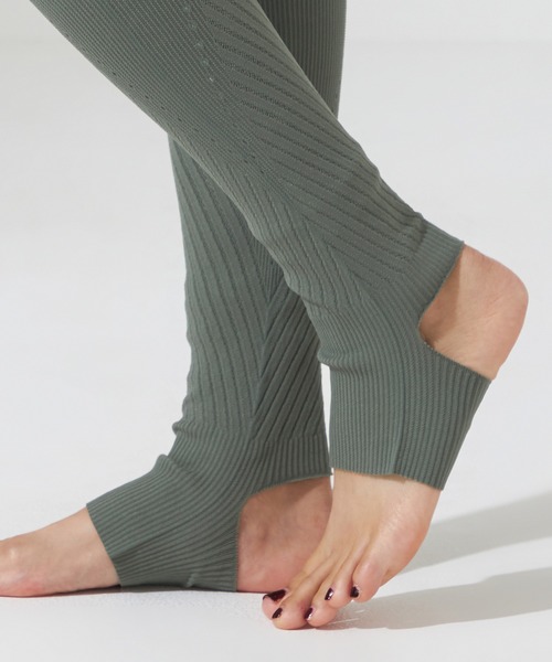 Chacott（チャコット）の「【ノーソーイングニット】リブデザイン