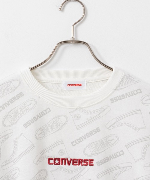 CONVERSE(コンバース)の「CONVERSE 裏毛総柄トレーナー(スウェット・レディース・ホワイト/ブラック・M/L)」の4枚目の写真