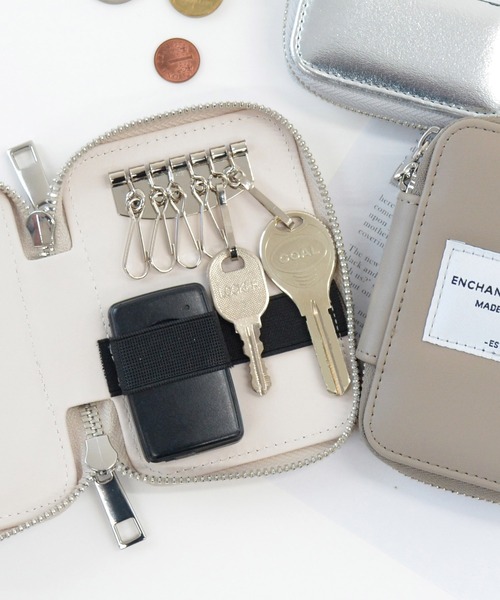 ALTROSE（アルトローズ）の「ダブルスマートキー キーケース スマートキー カードケース（キーケース/キーアクセサリー・レディース・シルバー/グレー/ブラック/アイボリー・FREE）」の7枚目の写真