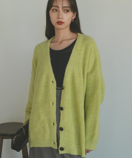 VANNIE U(ヴァニーユー)の「ミックスオーバーVネックカーディガン(ニット/セーター・レディース・ネイビー/イエロー/ライトグリーン/ピンク/ライトブルー・FREE)」の17枚目の写真