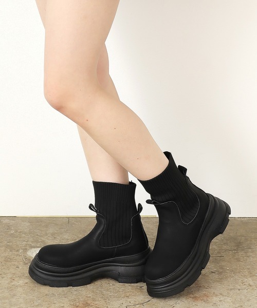 Chick（チック）の「▲SOCKS BOOTS / ソックスブーツ（ブーツ・レディース・ブラウン/ブラック・23/23.5/24）」の15枚目の写真