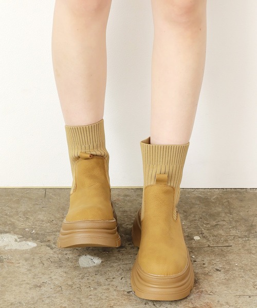 Chick（チック）の「▲SOCKS BOOTS / ソックスブーツ（ブーツ・レディース・ブラウン/ブラック・23/23.5/24）」の8枚目の写真
