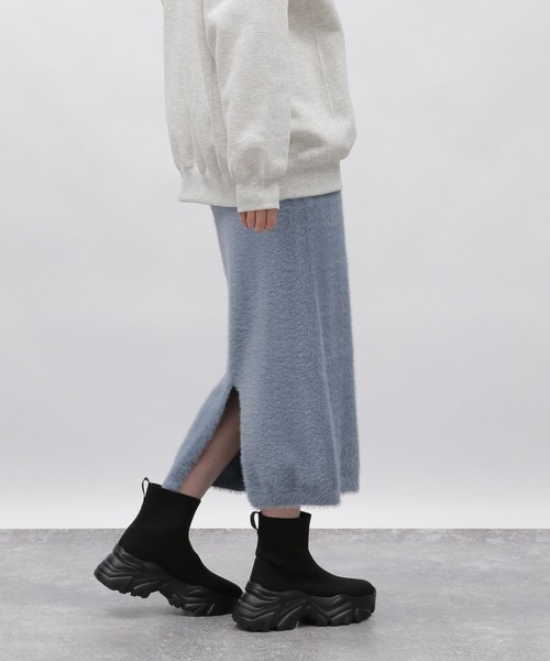 LAKOLE（ラコレ）の「7ゲージシャギータイトスカート / 995724（スカート・レディース・ライトブルー/チャコールグレー/アイボリー・SMALL/MEDIUM）」の16枚目の写真