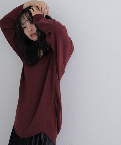 ElegChic(エレグシック)の「Vネックサイド タック セーター(ニット/セーター・レディース・ダークグリーン/ベージュ系その他/ブラック/バーガンディー/オフホワイト・4L/XL/M)」の5枚目の写真
