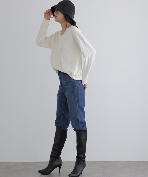 ElegChic(エレグシック)の「Vネックサイド タック セーター(ニット/セーター・レディース・ダークグリーン/ベージュ系その他/ブラック/バーガンディー/オフホワイト・4L/XL/M)」の14枚目の写真