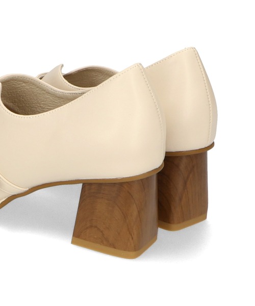 fot_ フォート ウッドヒール パンプス 2018-19年秋冬コレクション fot_ フォート ウッドヒール パンプス 2018-19年秋冬コレクション