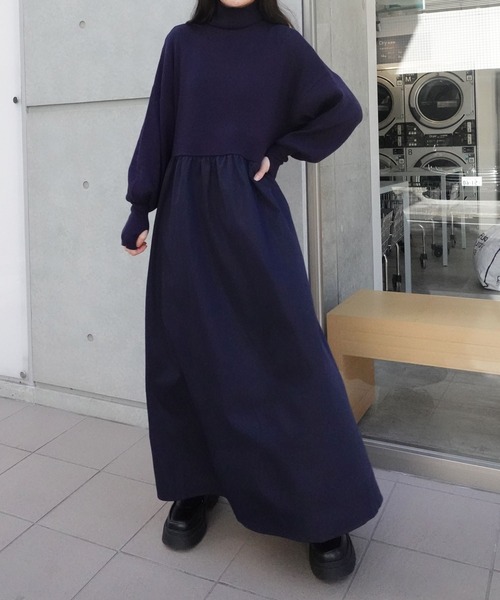 ハイネックドッキングワンピース　ブラック CORNERS by KR】指穴付きハイネックドッキングワンピース