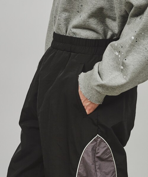 tk.TAKEO KIKUCHI（ティーケータケオキクチ）の「◆ナイロンジョガーパンツ（セットアップ対応）（その他パンツ・メンズ・ブラック/ブラック系4/グレー系4・02/03）」の8枚目の写真
