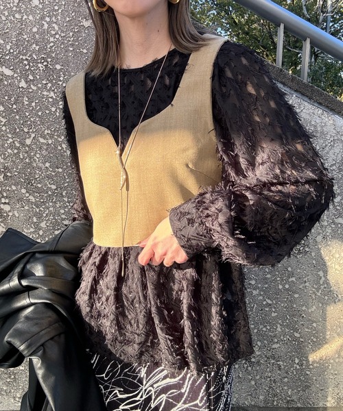 y/m by misato(イムバイミサト)の「シアージャガード袖ボリュームブラウス(シャツ/ブラウス・レディース・ブラック/アイボリー/グレー・FREE)」の6枚目の写真