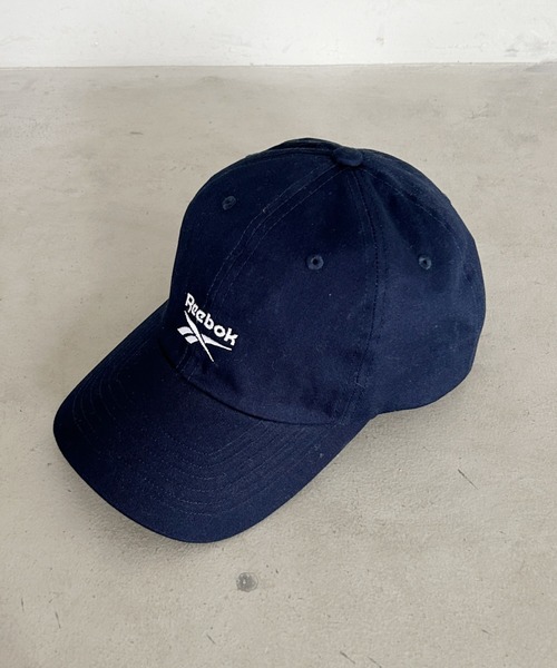 Reebok(リーボック)の「【Reebok/リーボック】別注 ワンポイント 刺繍 ローキャップ(キャップ・レディース・グレイッシュベージュ/ネイビー/ブラック・FREE)」の15枚目の写真