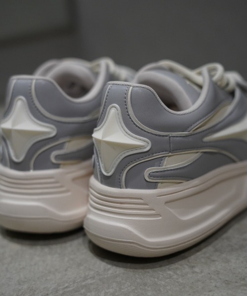 ROYAL FLASH（ロイヤルフラッシュ）の「1807/イチハチゼロナナ/Star