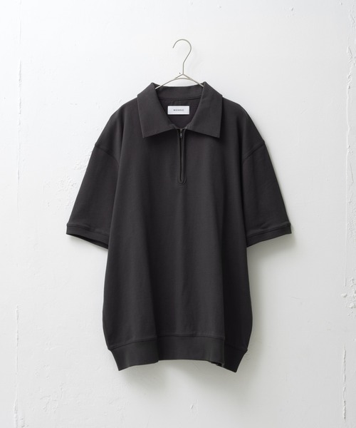 WHIMSIC（ウィムジック）の「【UNISEX/SETUP対応】ヘビーウェイトカットソーハーフジップポロシャツ（ポロシャツ・メンズ・チャコールグレー/ブラック/ホワイト・FREE）」の19枚目の写真