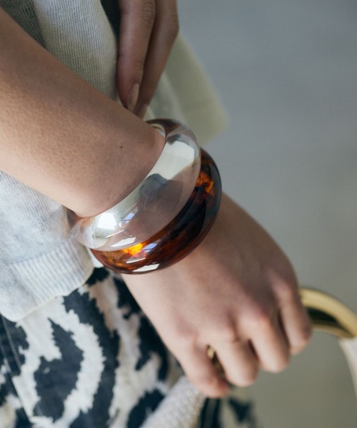 BARNYARDSTORM(バンヤードストーム)の「BARNYARDSTORM / クリアバングル(バングル/リストバンド・レディース・クリア/グリーン/ブラウン・FREE)」の4枚目の写真