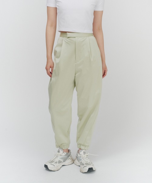 THINGS THAT MATTER（シングス ザット マター）の「NEW SATIN JERSEY JOG PANTS / ニューサテンジャージジョグパンツ（その他パンツ・レディース・ブラック/ベージュ/ライム/ライトグレー・1/2）」の21枚目の写真
