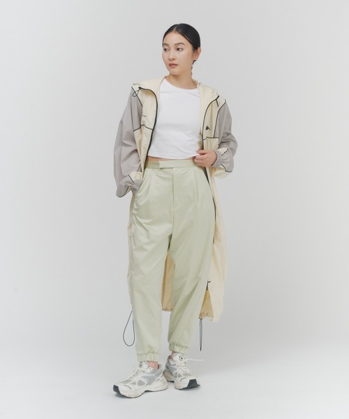 THINGS THAT MATTER（シングス ザット マター）の「NEW SATIN JERSEY JOG PANTS / ニューサテンジャージジョグパンツ（その他パンツ・レディース・ブラック/ベージュ/ライム/ライトグレー・1/2）」の22枚目の写真