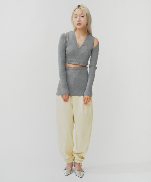 THINGS THAT MATTER（シングス ザット マター）の「NEW SATIN JERSEY JOG PANTS / ニューサテンジャージジョグパンツ（その他パンツ・レディース・ブラック/ベージュ/ライム/ライトグレー・1/2）」の11枚目の写真